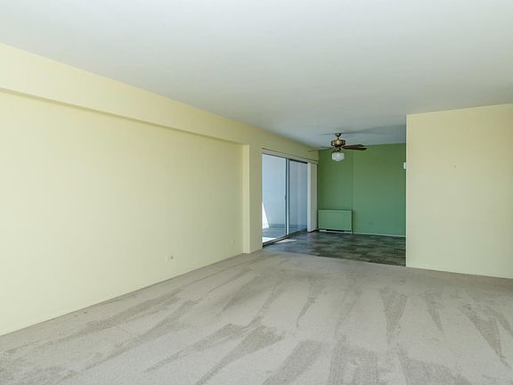 4th image of 888 N Logan St APT 8C