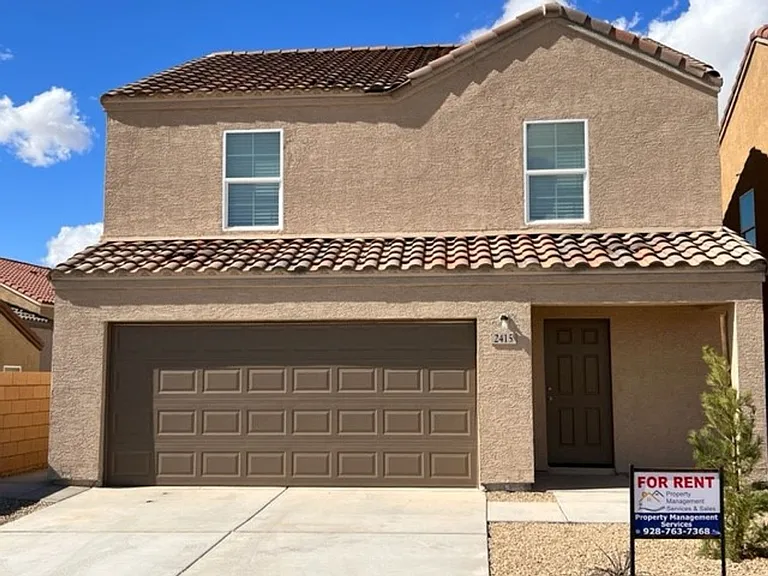 2415 Village Dr — Photo 1