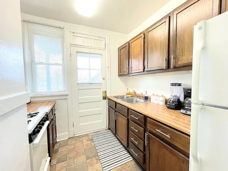 6649 Berthold Ave #1W — Photo 7