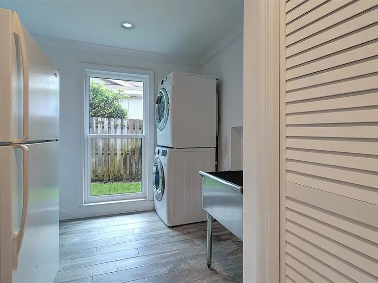 2958 Meadow Wood Dr — Photo 29
