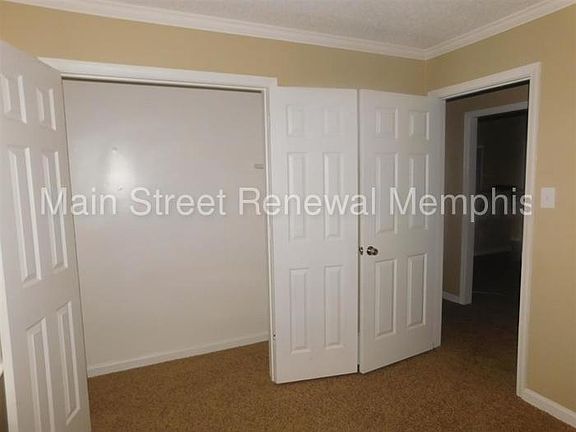 5th image of 2287 Oak Springs Dr