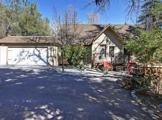 10989 Lakeshore S, Auburn, CA 95602