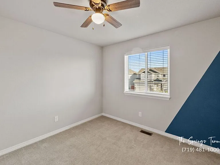 10898 Rowley Dr — Photo 29