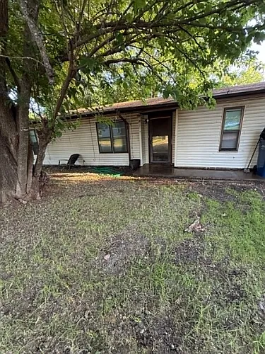 607 Curry Ave Photo 1