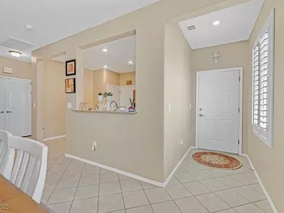 3rd image of 2165 Hill Rd