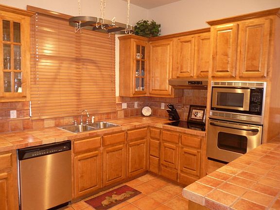 3rd image of 3922 Santo Cielo St