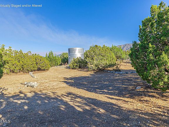 3rd image of 29520 Piani Rd