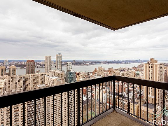 2nd image of 145 W 67th St #43B