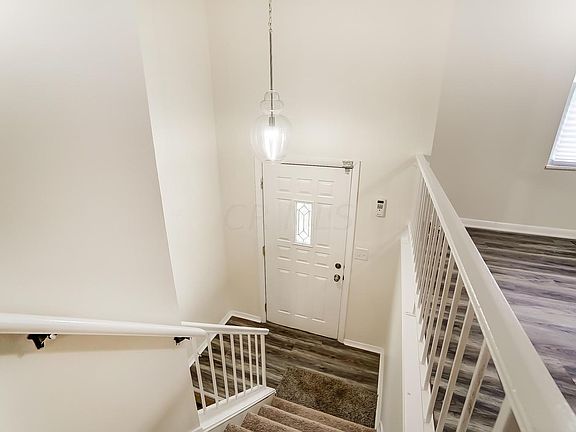 3rd image of 4153 Clayridge Ln