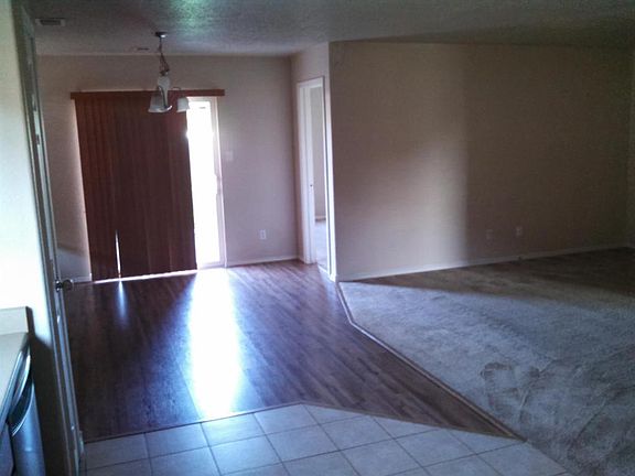 5th image of 104 Avenida Jardin