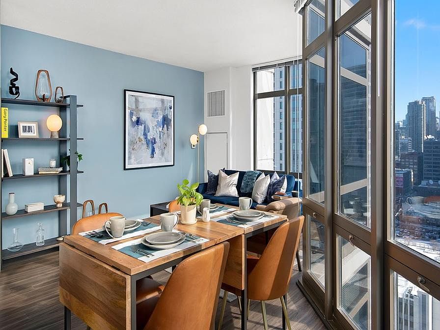 1st image of 650 W Wayman St #316