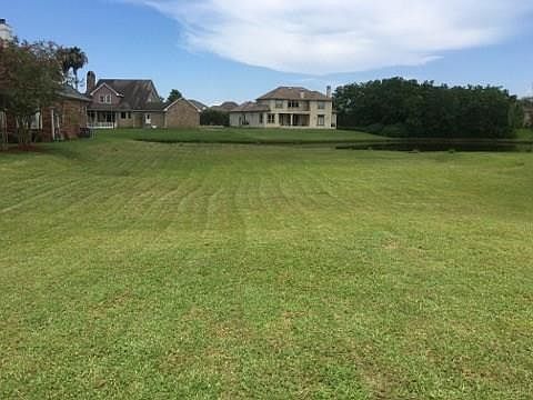 1st image of 251 Oakmont Dr