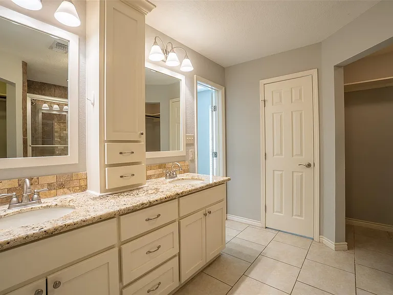 140 Lakewood Dr — Photo 22