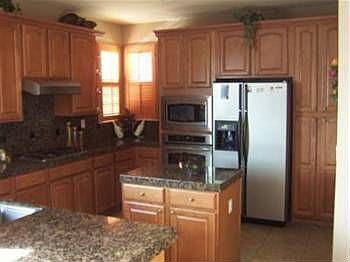 2nd image of 3006 Sparrow Dr