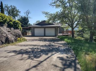 451 NW Galaxy Dr, Winston, OR