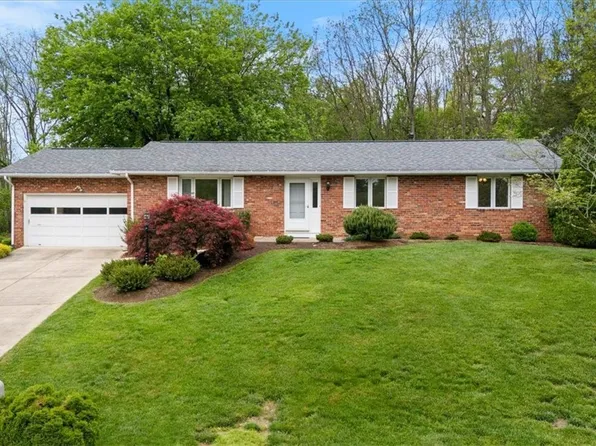 101 Robson Rd, Marietta, OH 45750