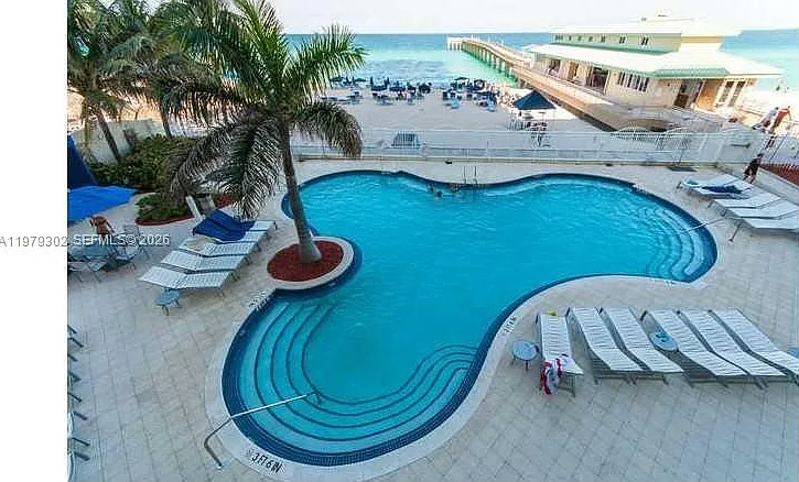 16699 Collins Ave #2406 — Photo 31