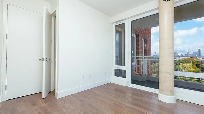 Rented by Nooklyn NYC LLC | media 31