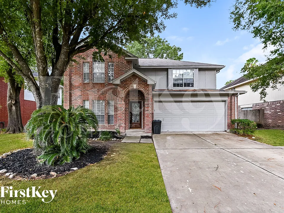 19022 Forest Trace Dr