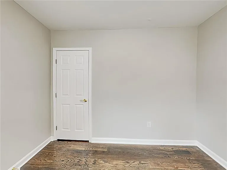 492 Elbridge Dr NW — Photo 12