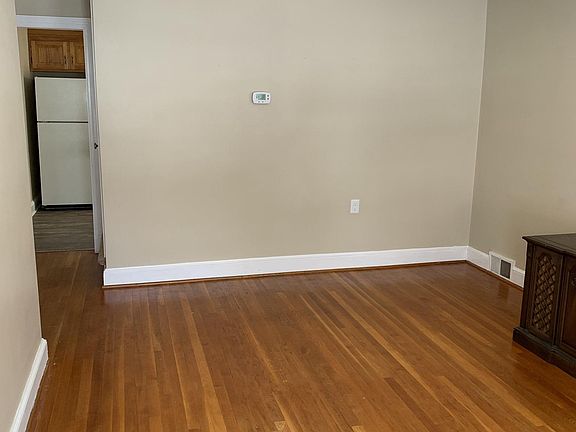 3rd image of 312 Shawnee Ave