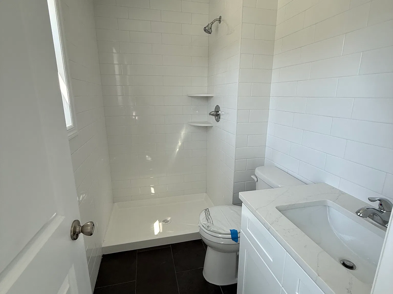 3 bed, 2000 sqft, $3,400 — Photo 3