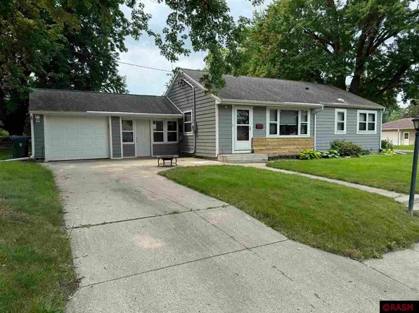 123 Dolph Rd, Mankato, MN 56001