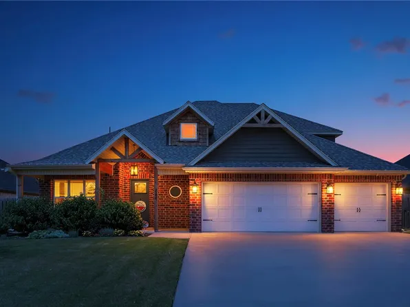 744 Verona Ave, Springdale, AR 72762