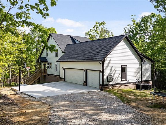 2nd image of 3227 Bluff View Dr W