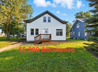 207 E 1st St, Parker, SD 57053