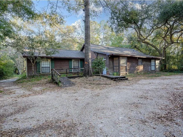 30582 Azalea Ln, Lacombe, LA 70445