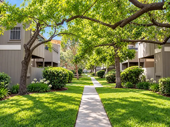 Oakwood Village Apartments
