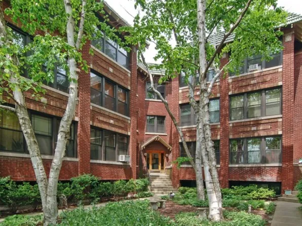 506 Madison St APT 2S, Oak Park, IL 60302