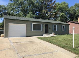 323 Four Winds Way, Carpentersville, IL 60110