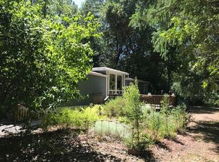 256 Earhart Rd, Rogue river, OR 97537