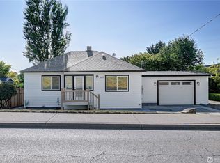 3613 Park Ave N, Renton, WA 98056