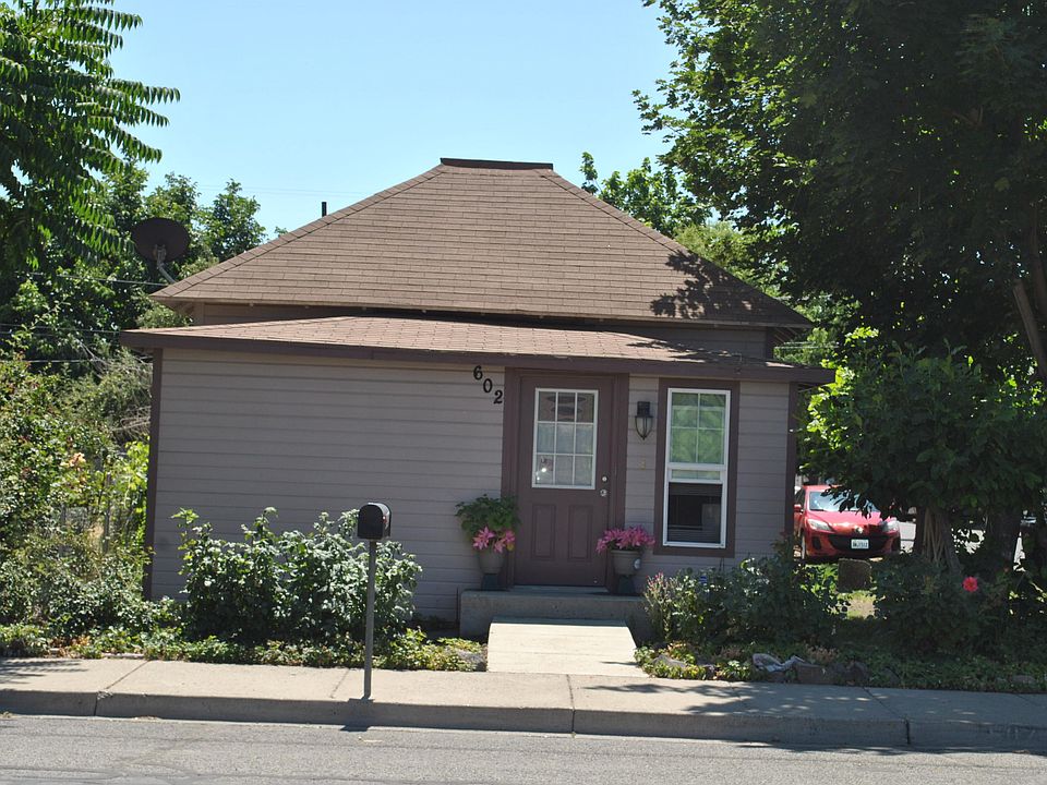 1st image of 602 E 1st Ave