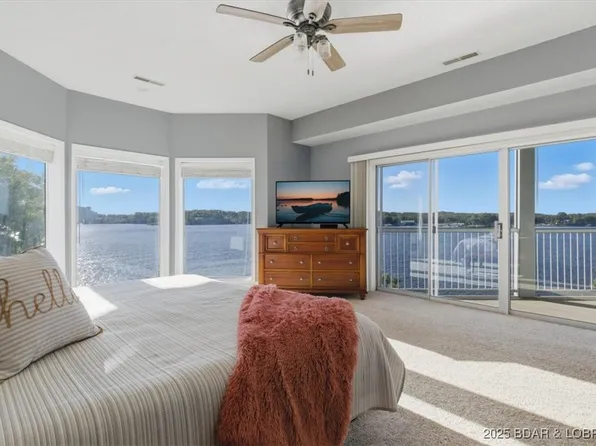382 Regatta Bay Cir Unit 1A, Lake Ozark, MO 65049