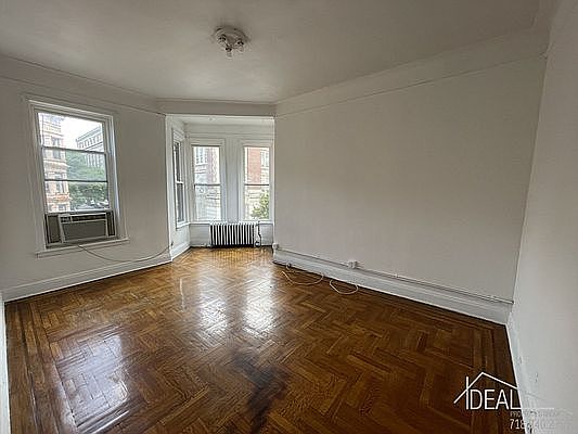 1st image of 451 4th St #2F