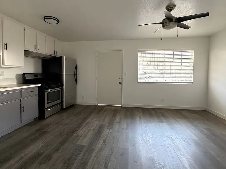 753 Cerritos Ave #1 — Photo 5