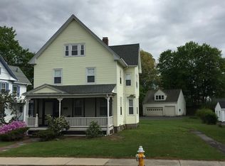 16 Pleasant St, Northbridge, MA 01534