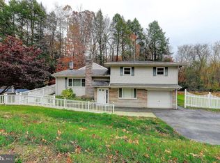 7001 Red Top Rd, Harrisburg, PA 17111