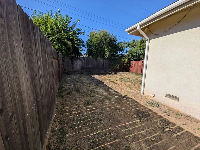 10141 De Soto Way — Photo 11