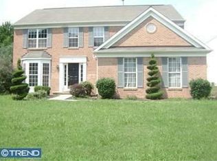 2 Kwanzan Ct, Newark, DE 19702