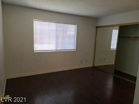 5th image of 1608 N Torrey Pines Dr Unit 102