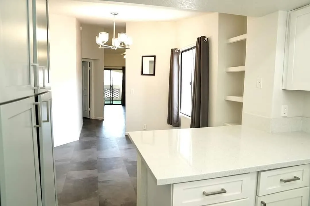 2 bed, 1078 sqft, $1,750 — Photo 3