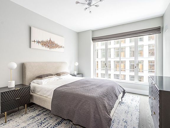 5th image of 70 Charlton St APT 9E