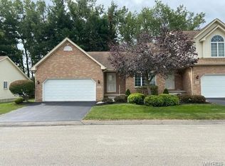 37 Westview Dr, Buffalo, NY 14224