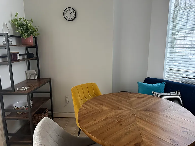 320 E 81st St #10 — Photo 2