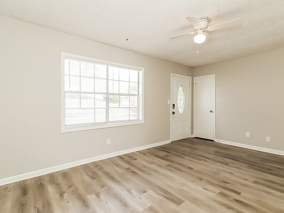 5th image of 2851 Britt Dr